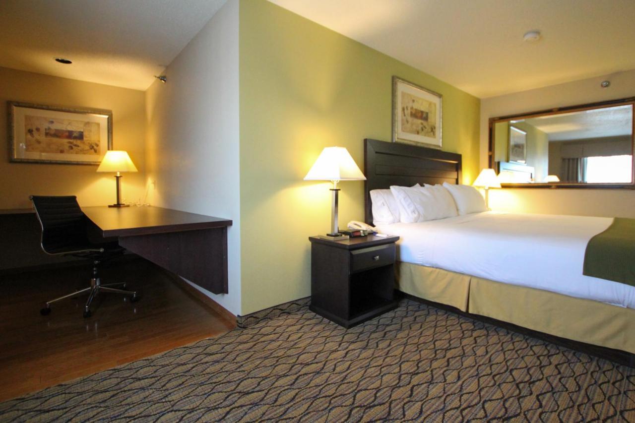 Holiday Inn Express & Suites Chicago-Libertyville By Ihg Bilik gambar